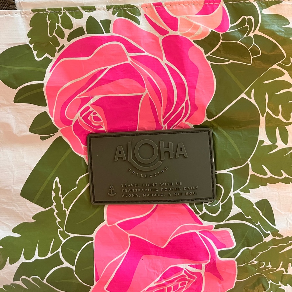 Aloha tote bag NWT⭐️ - Picture 4 of 4